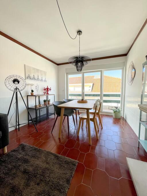 Esplanada-Zona Central-Perto Praias-Estacionamento Gratuito เซตุบาล ภายนอก รูปภาพ